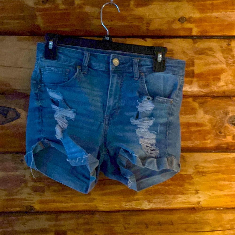 Aeropostale size 8 Jean shorts